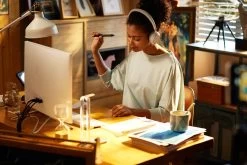 Yealink BH72 Teams Bluetooth Headset -JABRA Store 2j6a6544 1 12