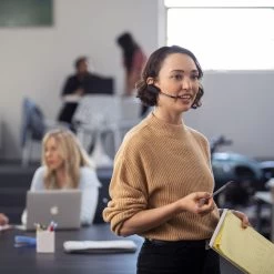 Plantronics/Poly Savi 8240-M UC Headset USB-C