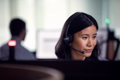 EPOS|Sennheiser IMPACT SC 260 USB MS II Corded Headset -JABRA Store epos sennheiser impact sc 260 usb ms ii corded headset lifestyle image worn