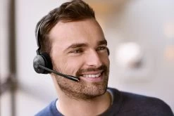 Jabra Engage 55 Wireless Headset -JABRA Store jabra engage 55 stereo lifestyle male closeup large rgb 8