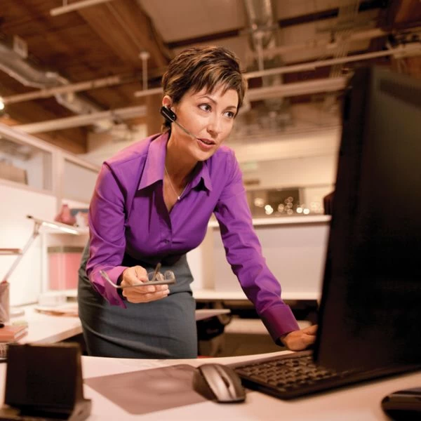 Plantronics/Poly Savi 8245 Office Convertible Wireless Headset 6 Plantronics/Poly Savi 8245 Office Convertible Wireless Headset - Image 6