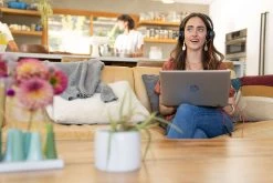 Plantronics/Poly Blackwire 8225 ANC Corded USB Headset 29 Plantronics/Poly Blackwire 8225 ANC Corded USB Headset -JABRA Store poly blackwire 8225 stereo work from home 1