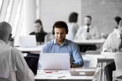 Yealink UH38 Corded USB Headset -JABRA Store shopping 6