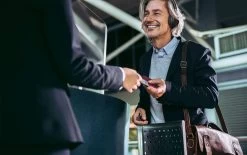 Yealink BH72 Teams Bluetooth Headset -JABRA Store shutterstock 1996124306 4 3